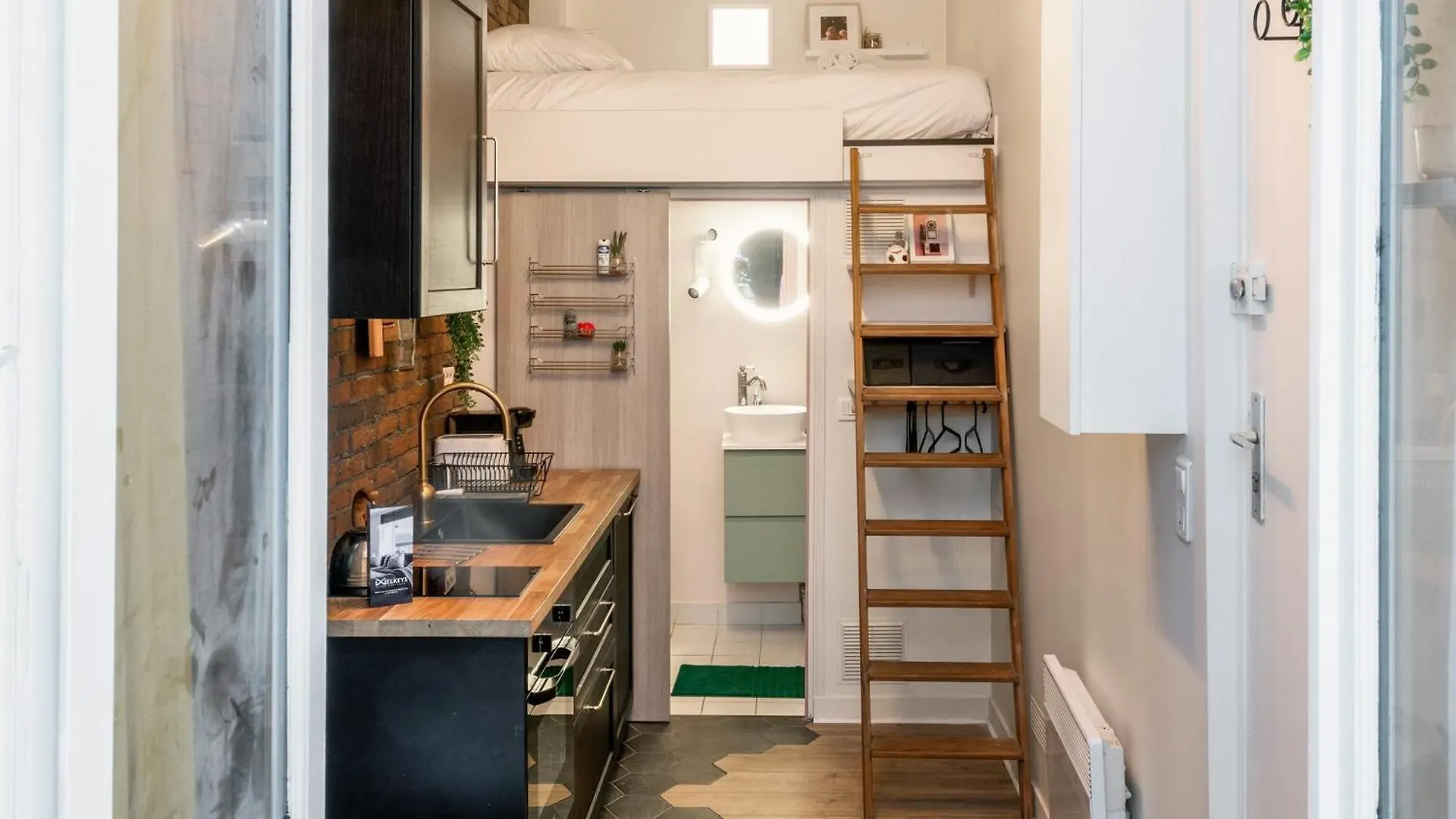 Studio Du Peintre - Welkeys Paris Apartment